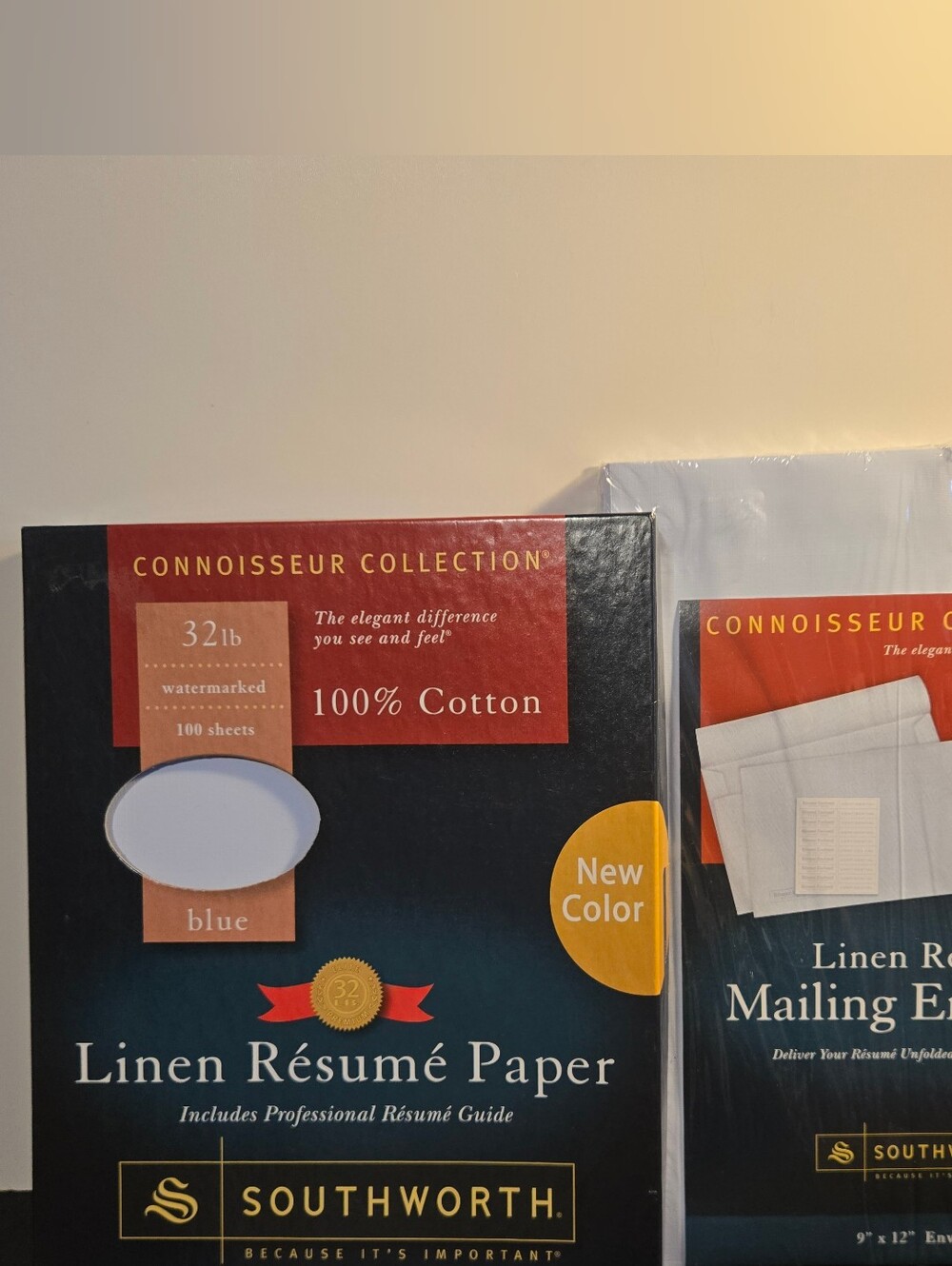 Southworth Connoisseur Collection Linen Résumé Paper + Mailing Envelopes